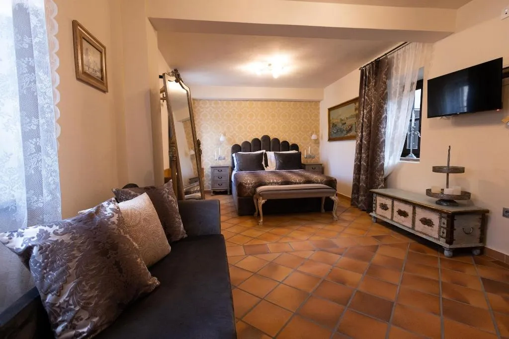 Room, April Medieval Hotel, Rhodes