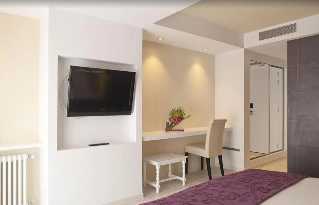 Room, La Terrassa, Costa Brava