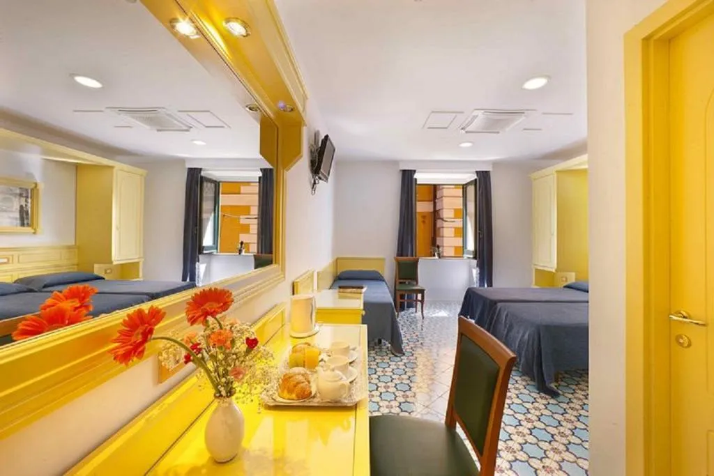 Double or Twin CLASSIC Room, Astoria Sorrento, Naples
