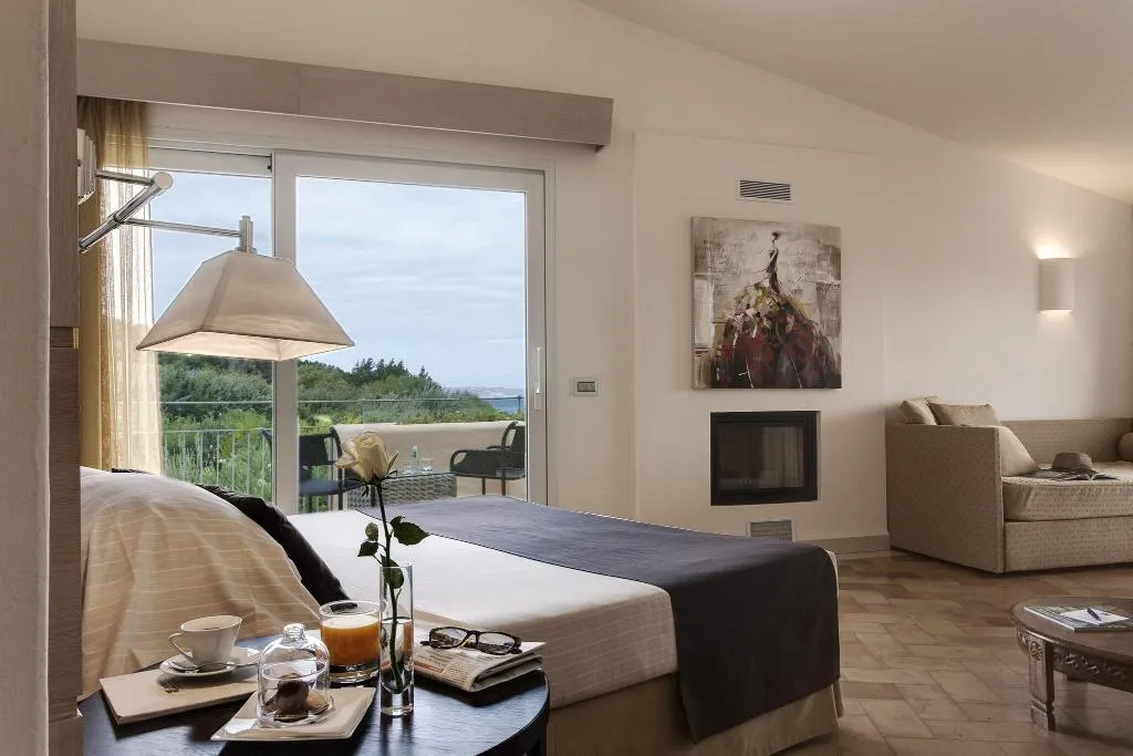 Room, L'Ea Bianca Luxury Resort, Olbia