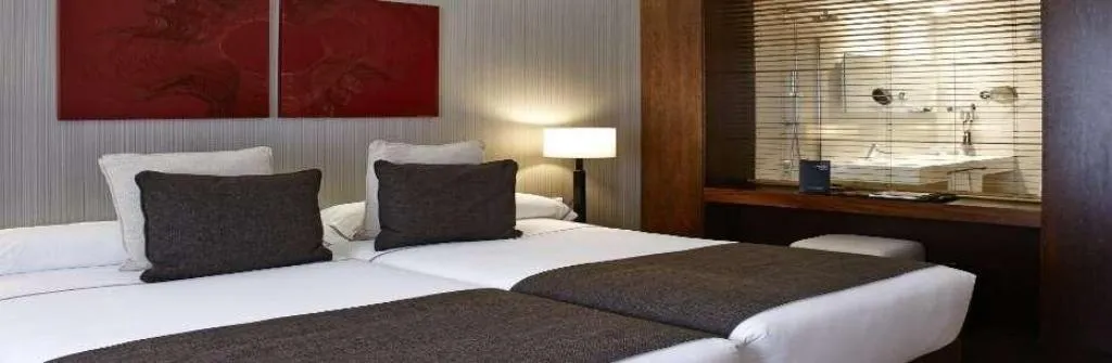 Room, Carris Porto Ribeira, Porto