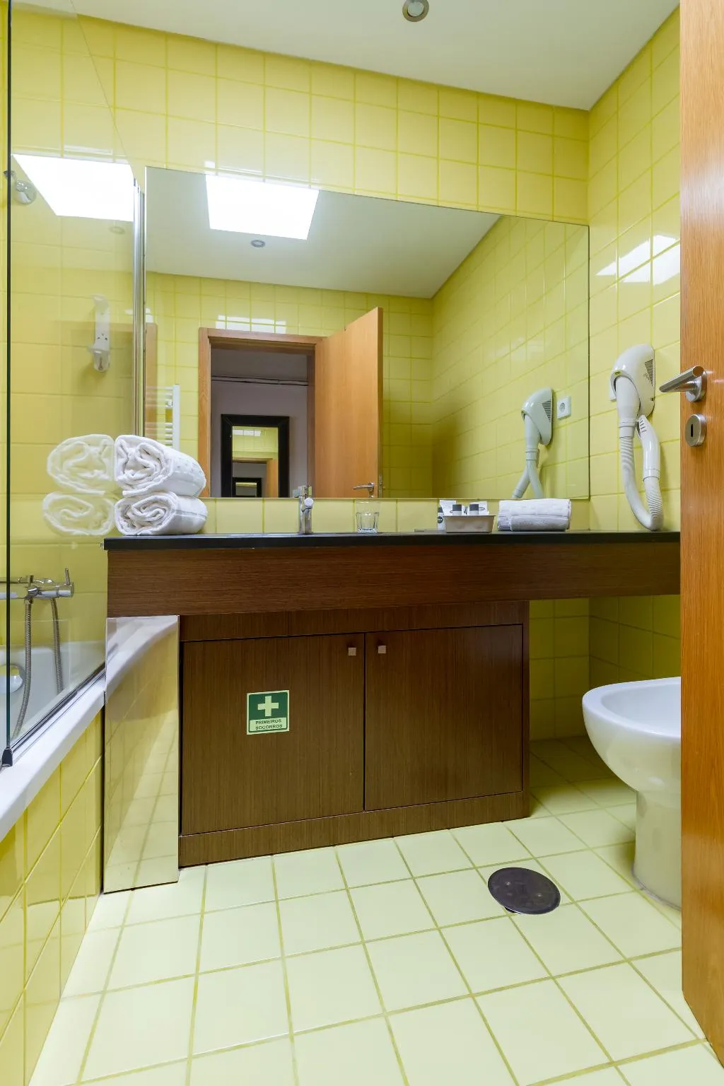 VILLA SUPERIOR Room, Oca Vitoria Village, Porto