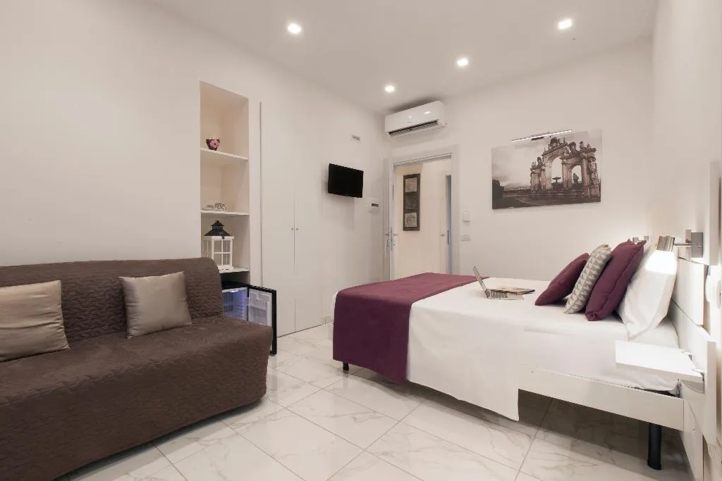 DOUBLE INNER-DELUXE Room, Suite Dei Catalani, Naples