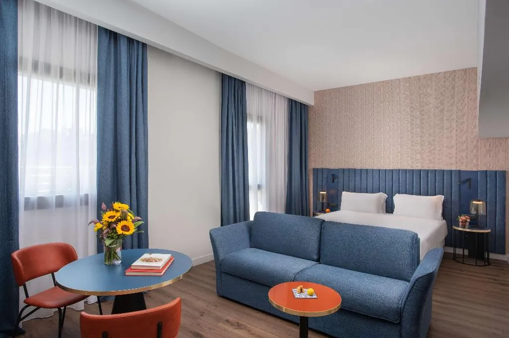 JUNIOR SUITE WITH TERRACE Room, NH Catania Centro, Catania