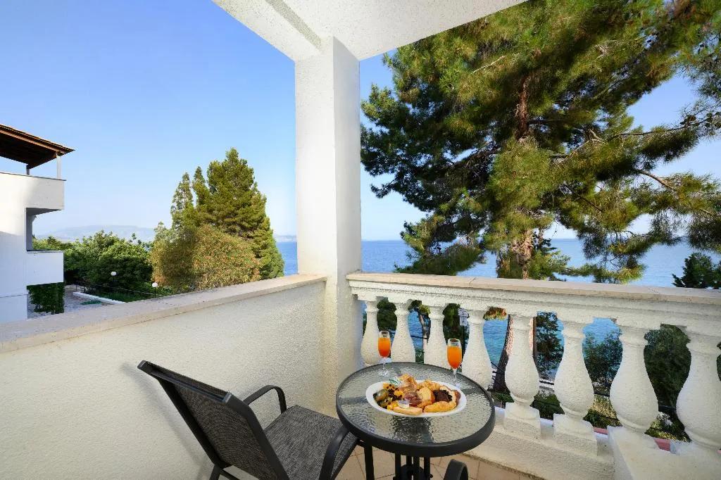 FAMILY ROOM GARDEN VIEW Room, Sunshine Corfu Hotel & Spa, Corfu