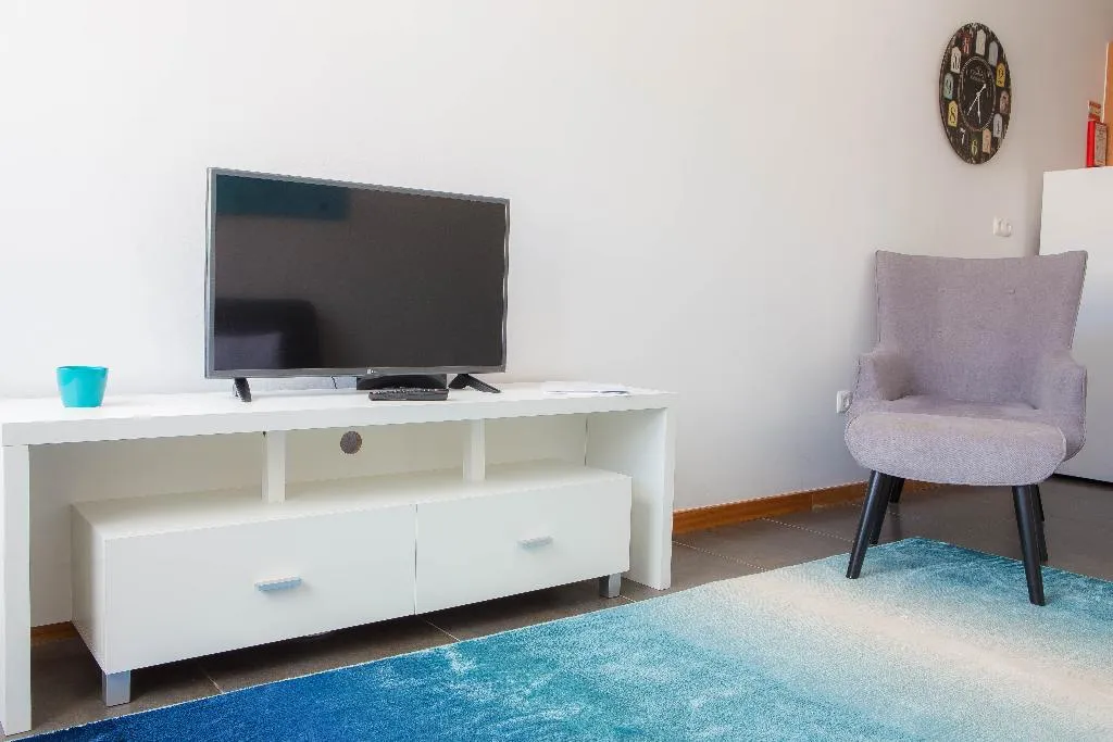 APARTMENT ONE BEDROOM Room, Five Design Rooftop by Storytellers, Madeira