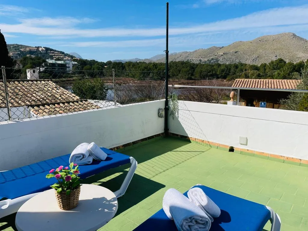 HOUSE TWO BEDROOMS WITH AIR CONDITIONING Room, Torre Playa, Majorca