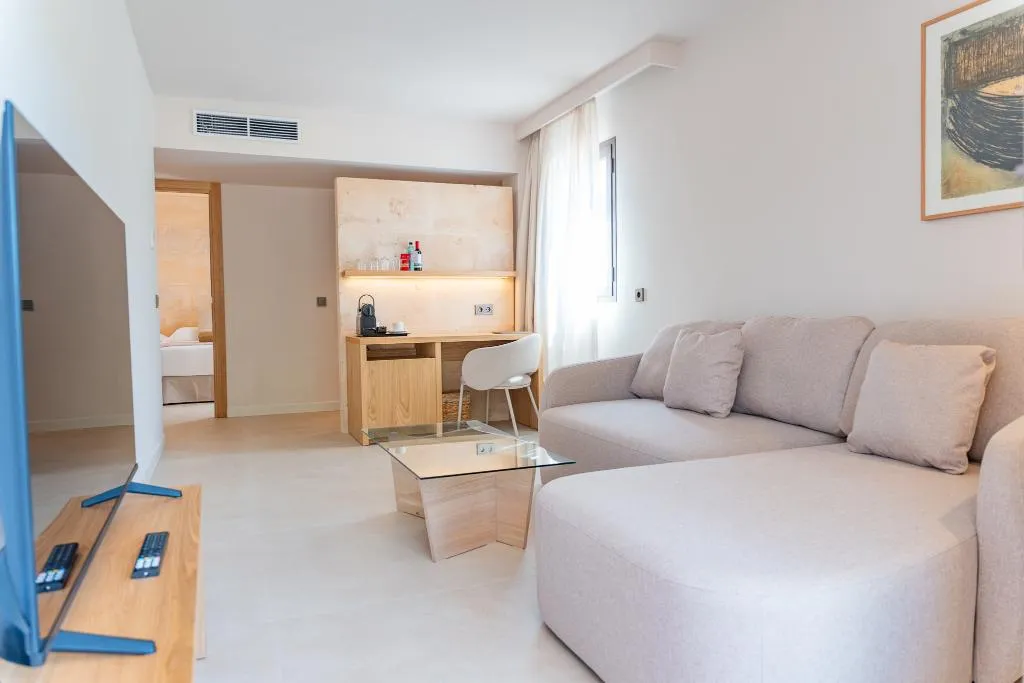 SUITE STANDARD Room, Canyamel Sun Suites, Majorca