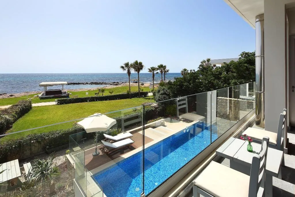Room, Paradise Cove Luxurious Beach Villas, Cyprus