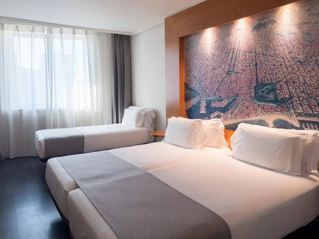 FAMILY ROOM STANDARD Room, Abba Sants, Barcelona