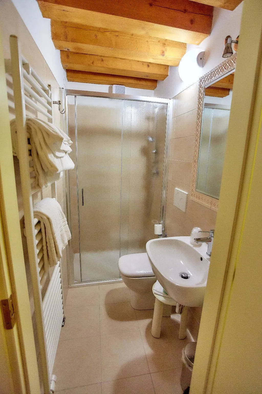 Room, Riviera dei Dogi, Venice