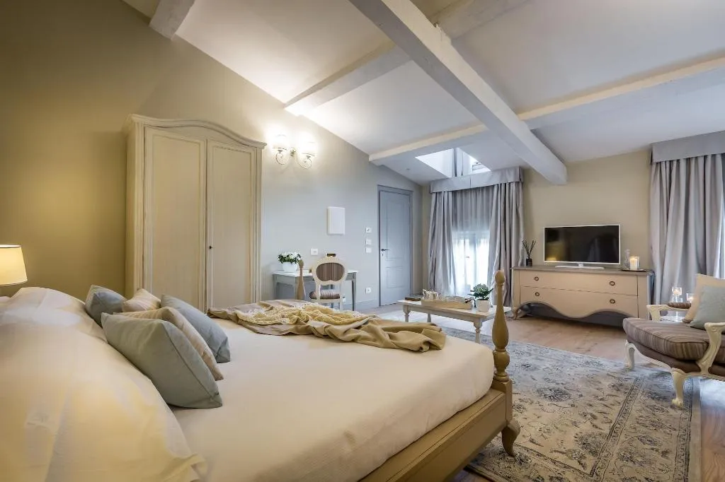 Room, Palazzo Ridolfi, Florence
