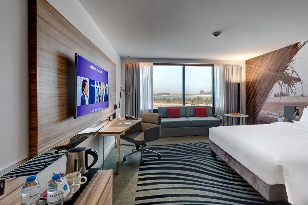 FAMILY ROOM SUPERIOR LAGOON VIEW Room, Novotel Sharjah Expo Centre, Dubai