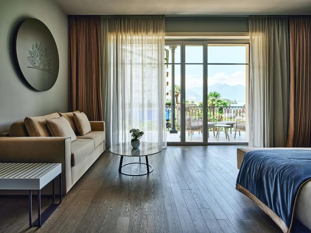 SUITE LAKE VIEW Room, Boutique Hotel Stresa, Milan