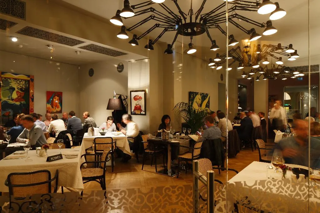 Restaurant, Neiburgs, Riga