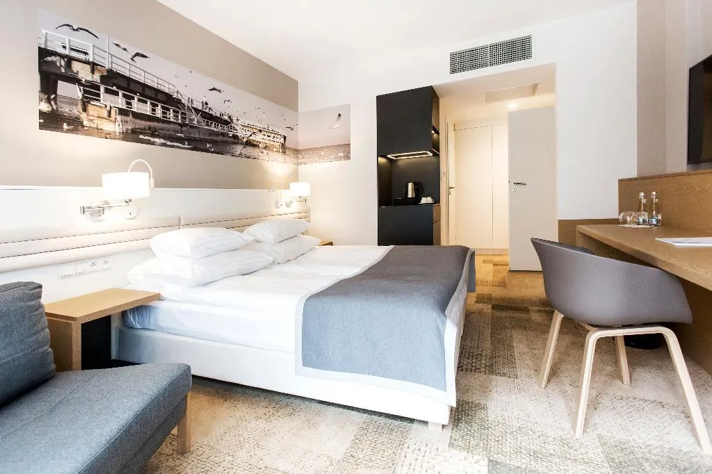 Double or Twin COMFORT Room, Platan, Gdansk