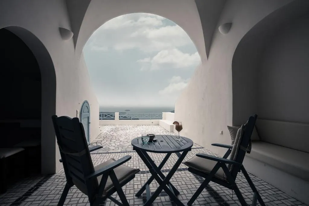 APARTMENT DELUXE SEA VIEW Room, La Maltese Private House, Santorini