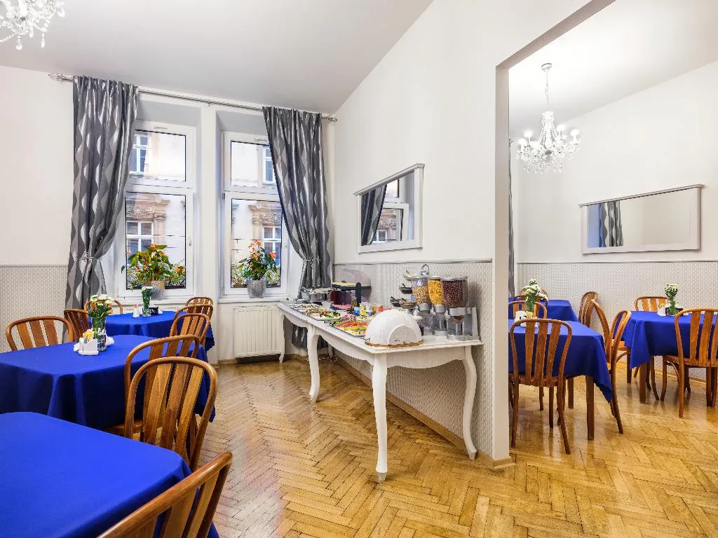 Restaurant, Kosmopolita Rooms & Apartments, Krakow