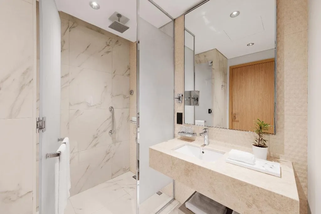 STUDIO KING SIZE BED Room, Adagio Premium The Palm, Dubai