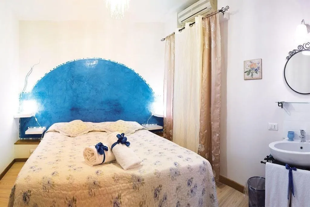 Room, Soggiorno Arcobaleno, Florence