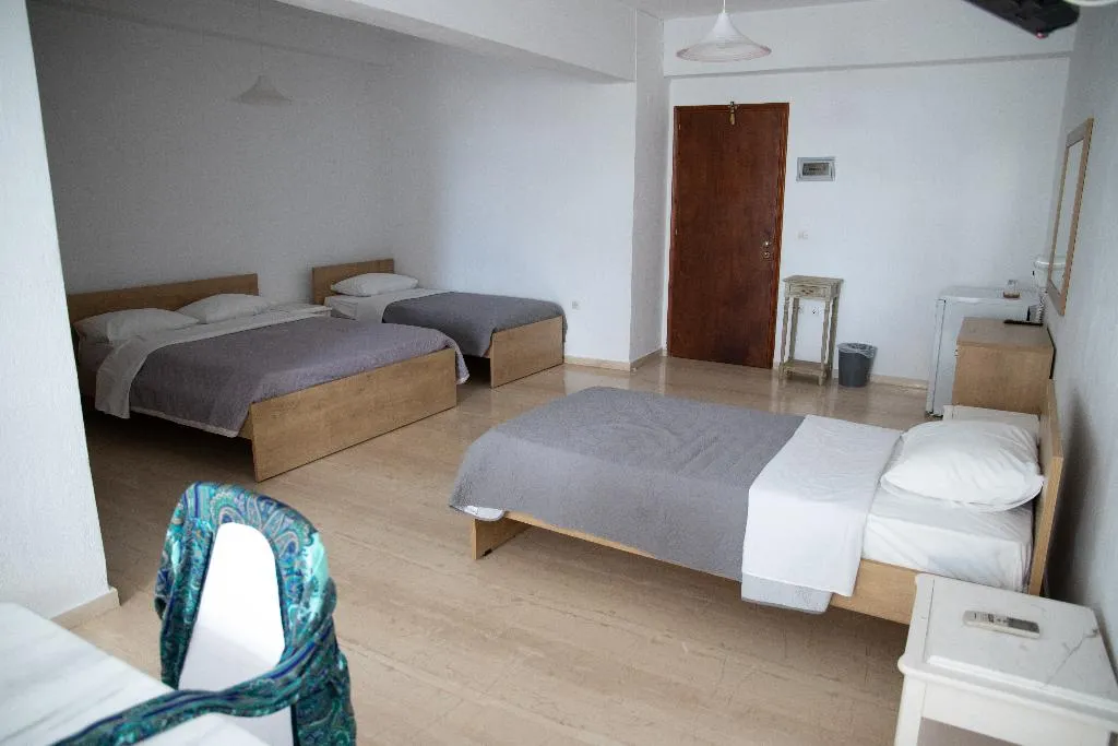 QUADRUPLE STANDARD Room, Inoe Boutique hotel, Santorini