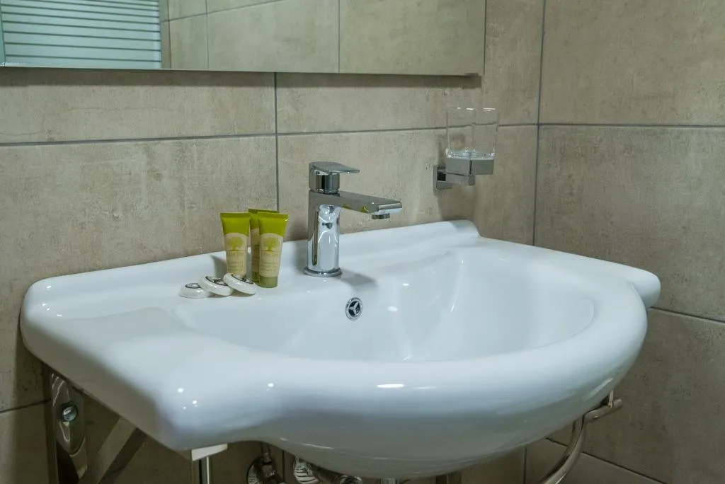 TRIPLE SUPERIOR Room, Argo, Athens