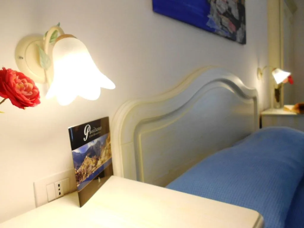 TRIPLE SUPERIOR SEA VIEW Room, Pensione Casa Guadagno, Naples