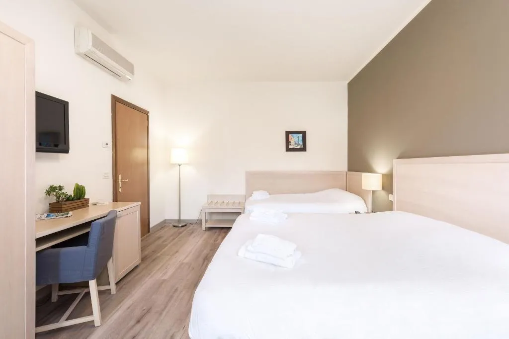 Room, B&B Casanova ai Tolentini, Venice