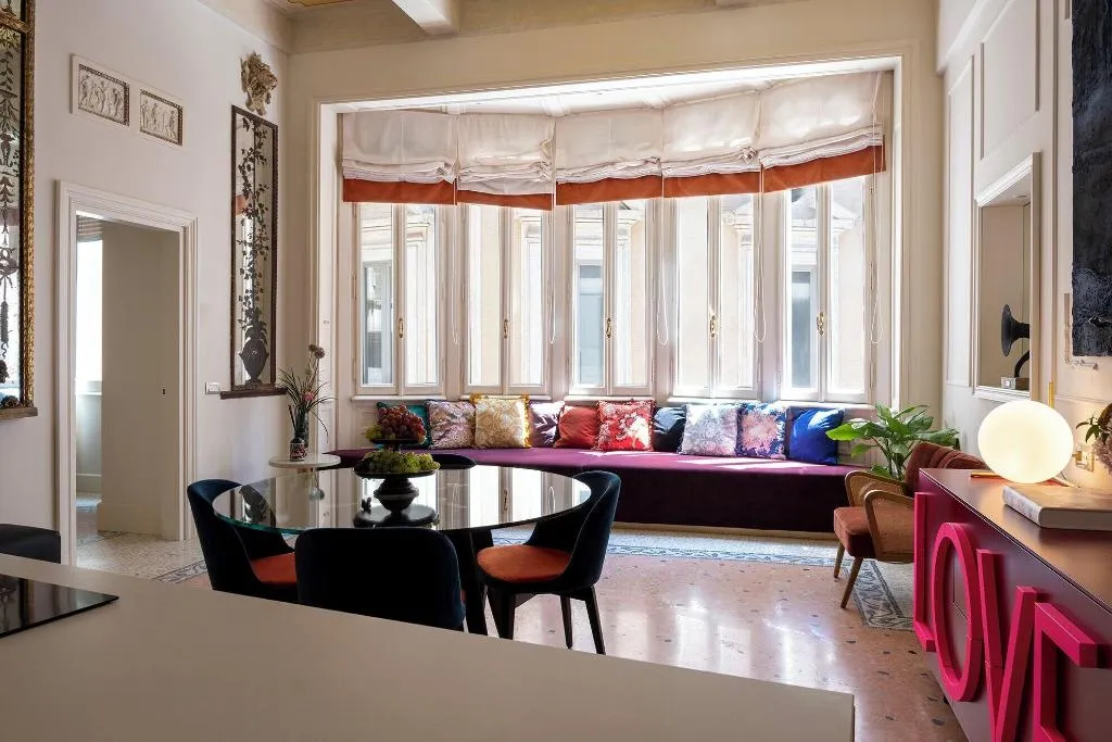 Room, Elizabeth Unique Apartments, Rome