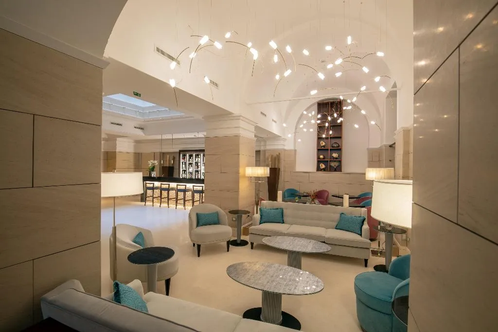 Lobby, Rose Garden Palace, Rome