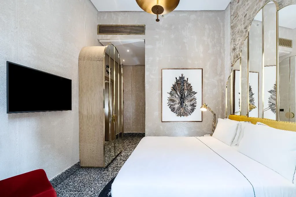 DOUBLE SUPERIOR Room, Hotel Calimala Firenze, Florence