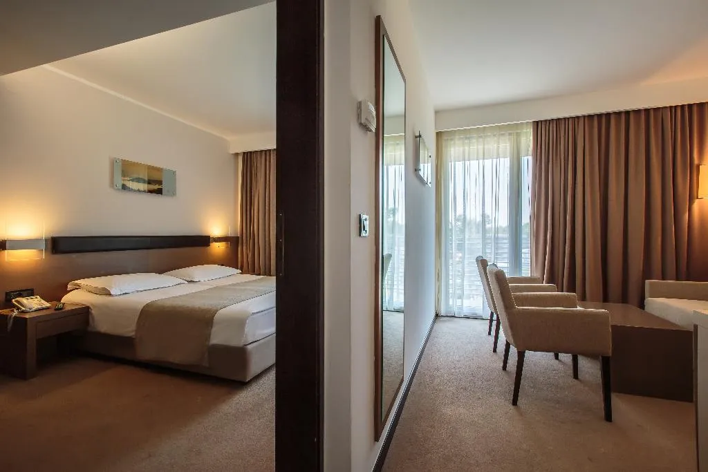 SUITE WITH BALCONY Room, Hotel Molindrio Plava Laguna, Istria