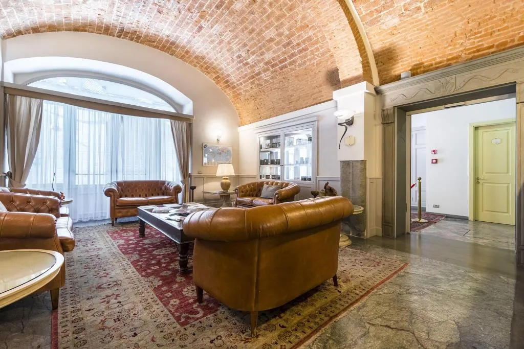 Lobby, Art Atelier, Florence