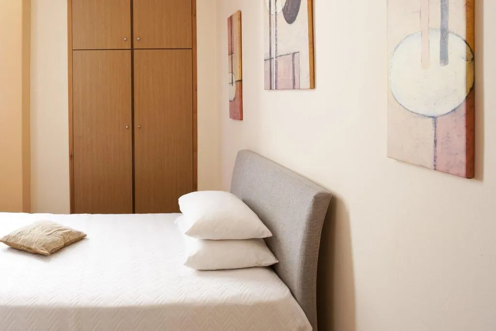 Room, Elizabeth Boutique, Athens