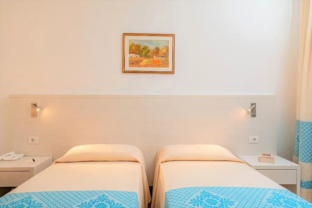Double or Twin STANDARD Room, Hotel Dei Pini, Alghero