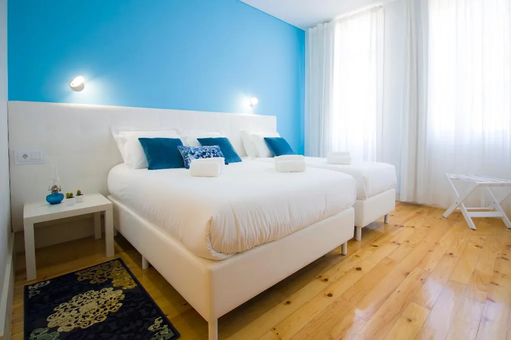 TRIPLE DELUXE Room, Turista Da Trindade, Porto