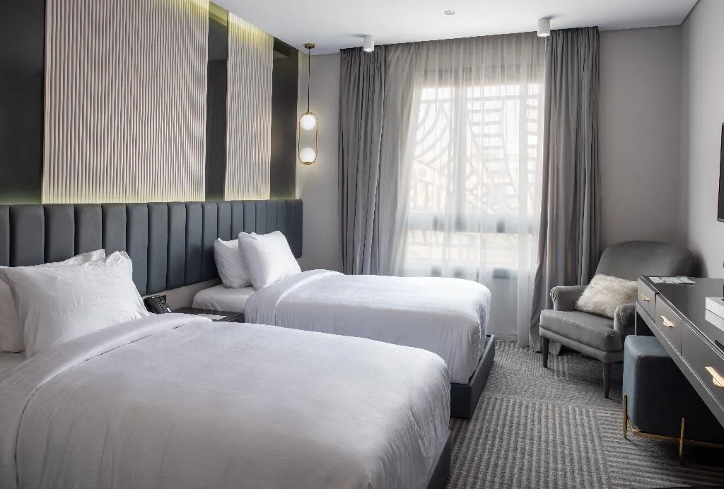 SUITE STANDARD Room, Triumph Luxury Hotel, Cairo