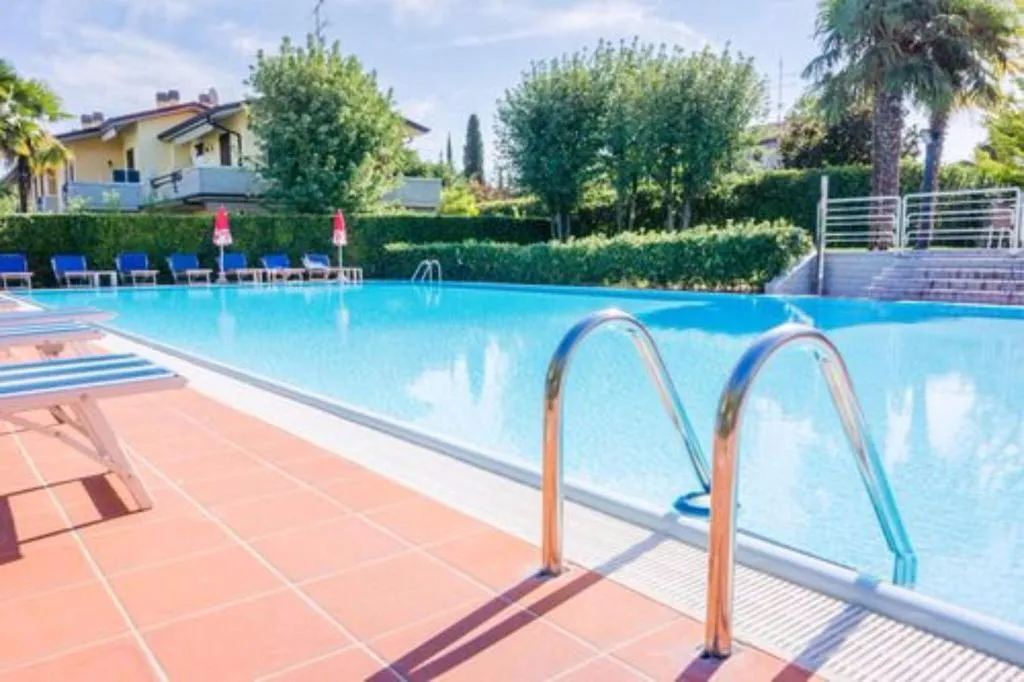Pool, Hotel Porto Azzurro, Milan