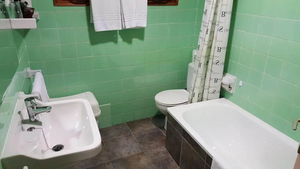 Room, Hostal Residencia Catalina, Costa Brava