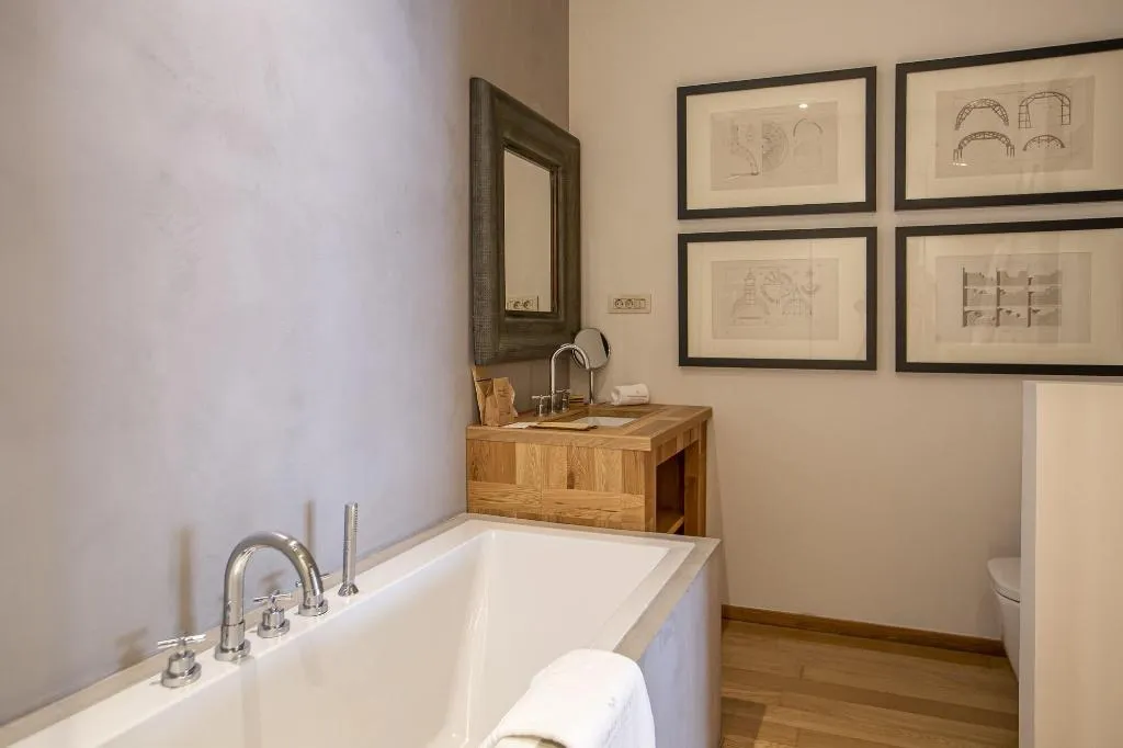 Room, Margot House, Barcelona