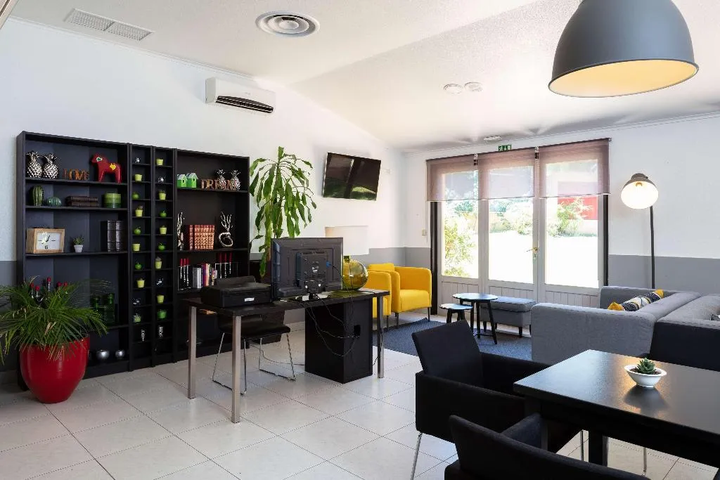 Bar, Campanile Setubal, Lisbon