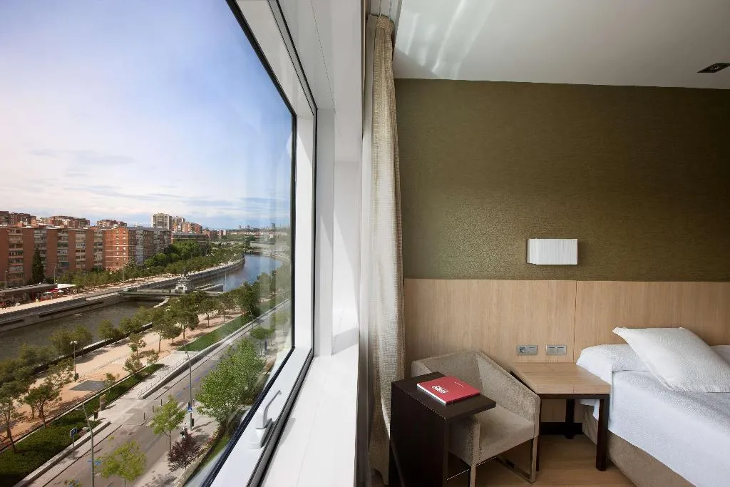 DOUBLE SINGLE USE WITH VIEWS Room, NH Madrid Ribera del Manzanares, Madrid