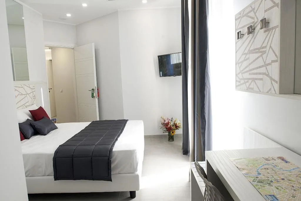 Room, Merulana Holidays, Naples