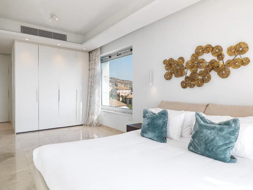 APARTMENT LUXURY Room, The Tower at St Raphael Resort, Cyprus