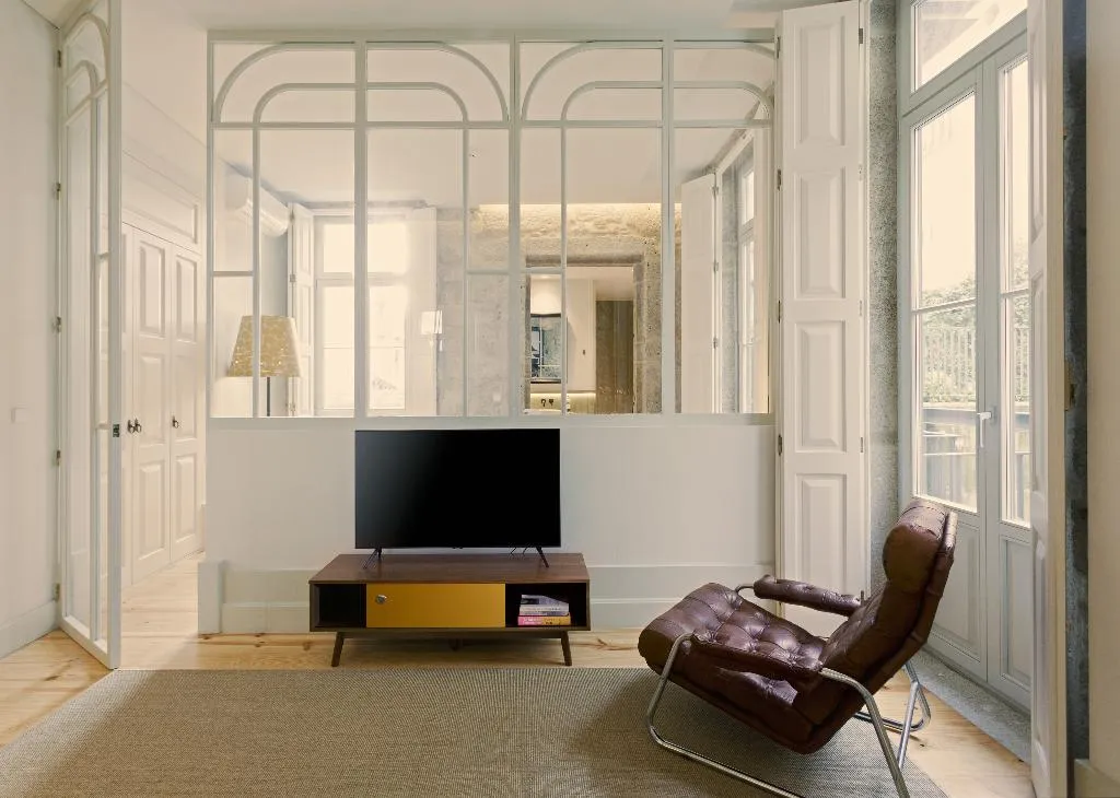 APARTMENT ONE BEDROOM Room, Líbere Porto Laranjais, Porto