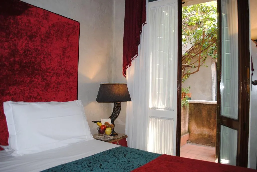 DOUBLE ECONOMY Room, Palazzo Del Giglio, Venice