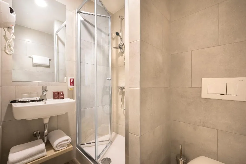 Double or Twin STANDARD Room, Remisens hotel Epidaurus, Dubrovnik