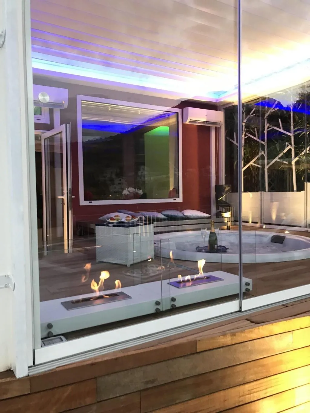 Sports and Entertainment, Aquaboutique Wellness & Spa, Naples