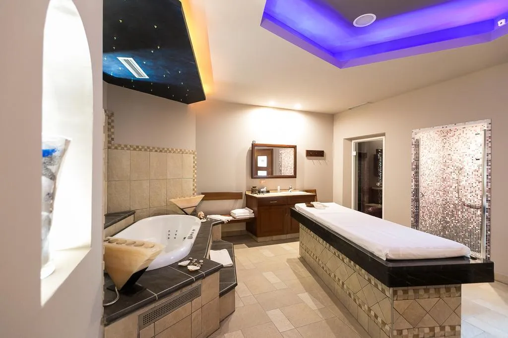 Sports and Entertainment, Mediterranee Family Hotel & Spa, Venice