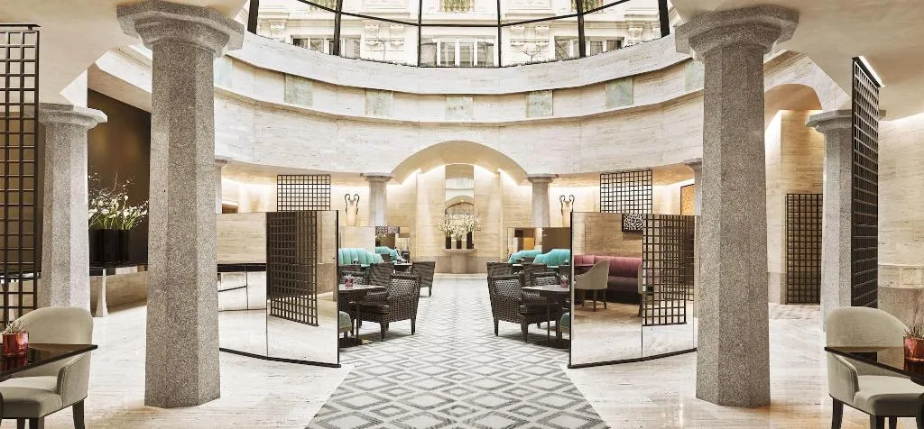 Bar, Park Hyatt Milan, Milan